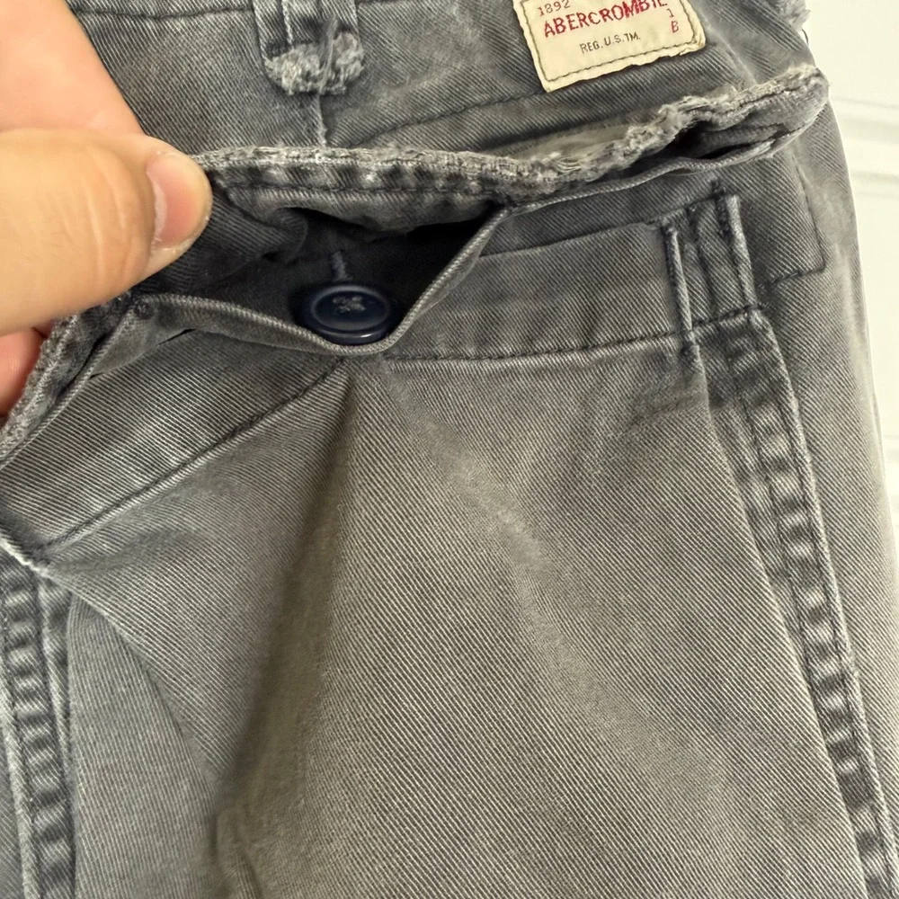 Vintage Abercrombie & Fitch Cargo Shorts Mens 33 Gray Distressed Y2K Gorpcore